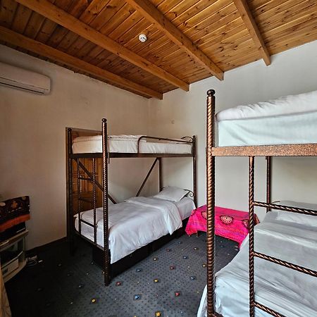 Sim-Sim Hostel & Backpackers Samarkand Eksteriør bilde