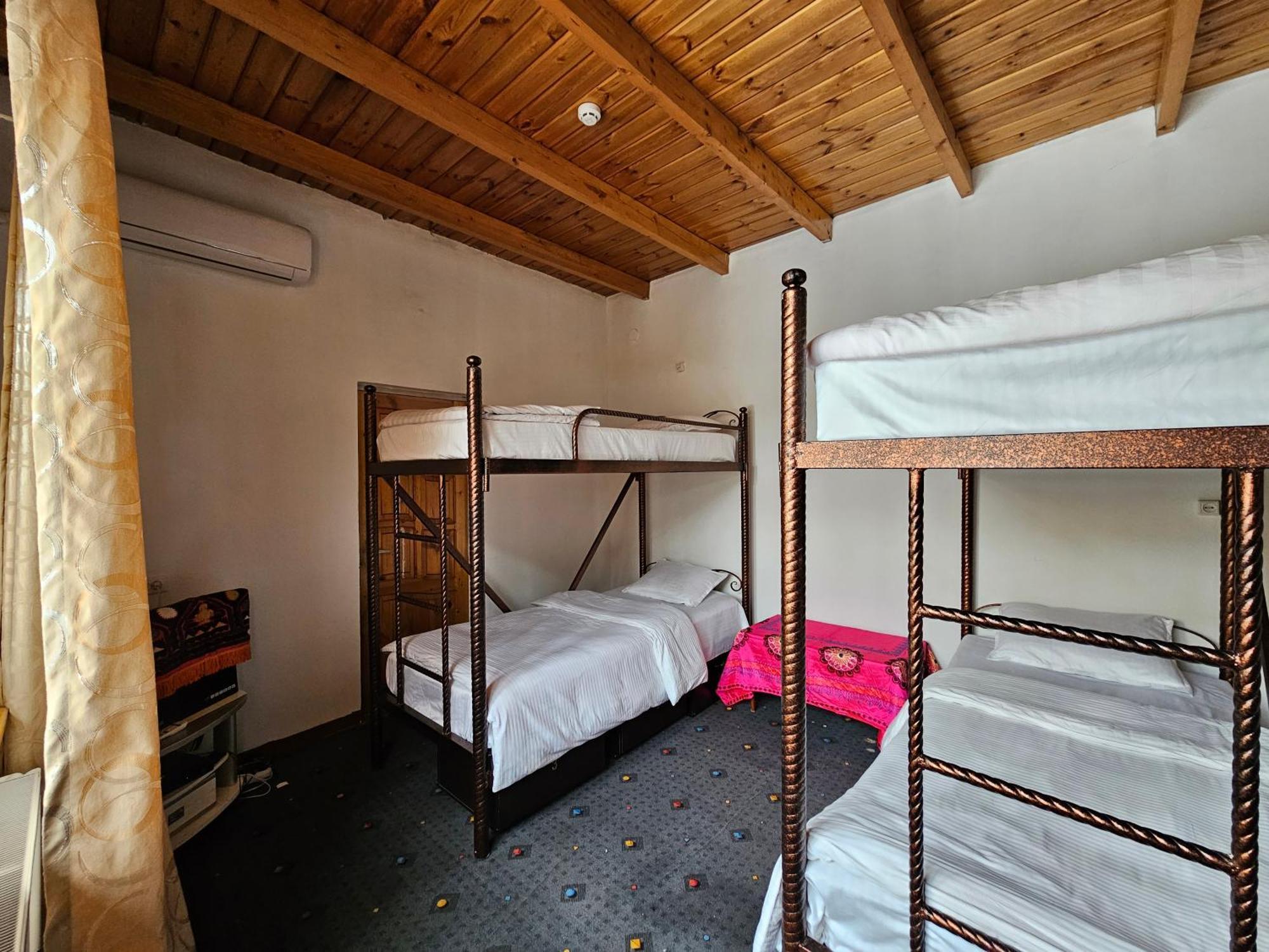 Sim-Sim Hostel & Backpackers Samarkand Eksteriør bilde