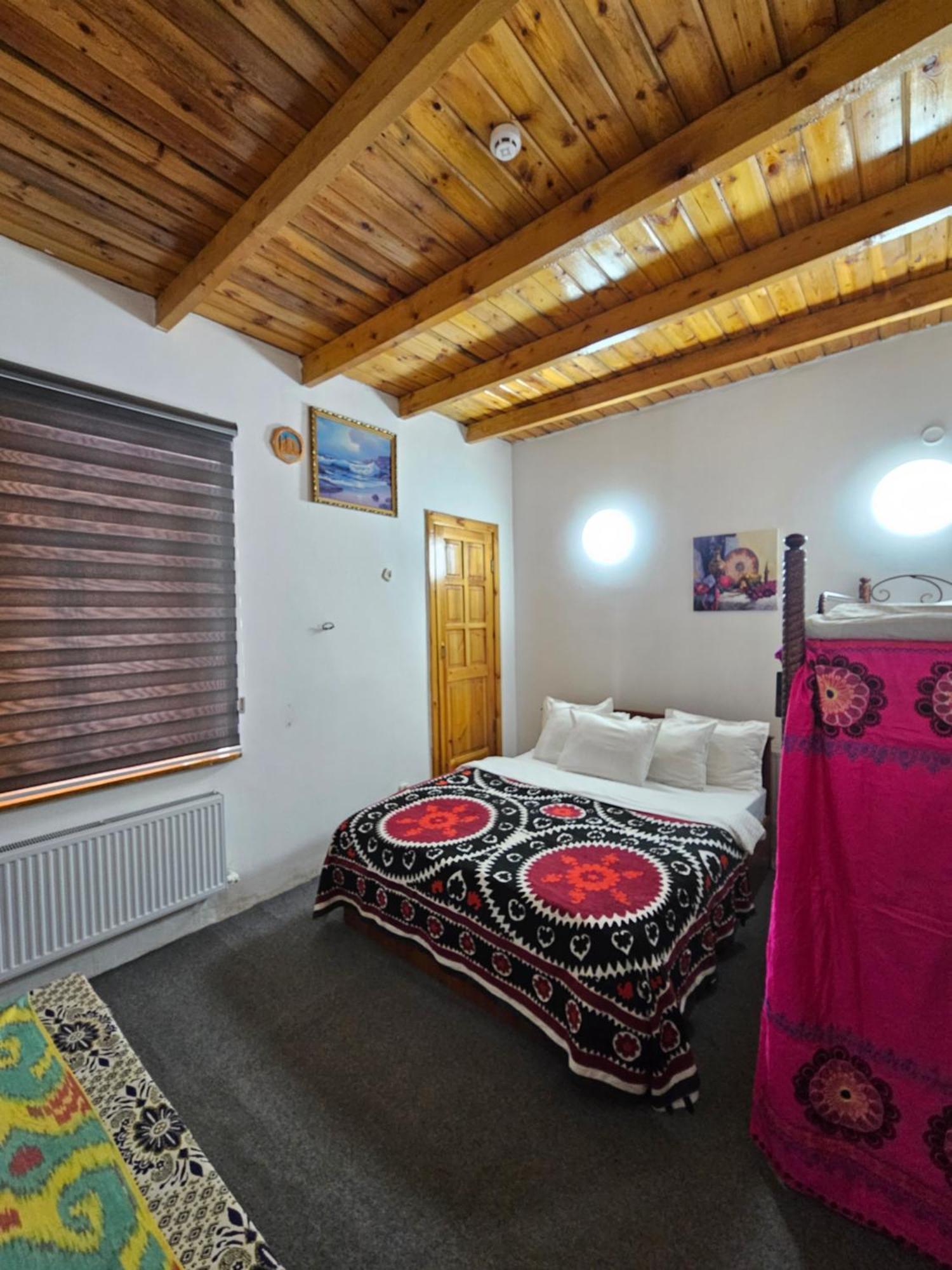 Sim-Sim Hostel & Backpackers Samarkand Rom bilde